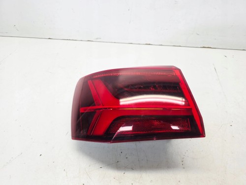 LAMPA LEWY TYŁ LED W BŁOTNIK AUDI A6 C7 LIFT AVANT 4G9945095E