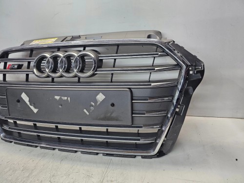 GRILL ATRAPA CHŁODNICY AUDI S3 A3 8V 8V3853651AC