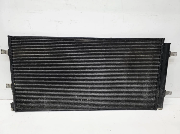 CHŁODNICA KLIMATYZACJI AUDI A6 C7 A7 4G0260401A