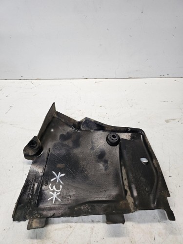 OSŁONA PODWOZIA PRZÓD AUDI A4 B9 8W0825202 *3*
