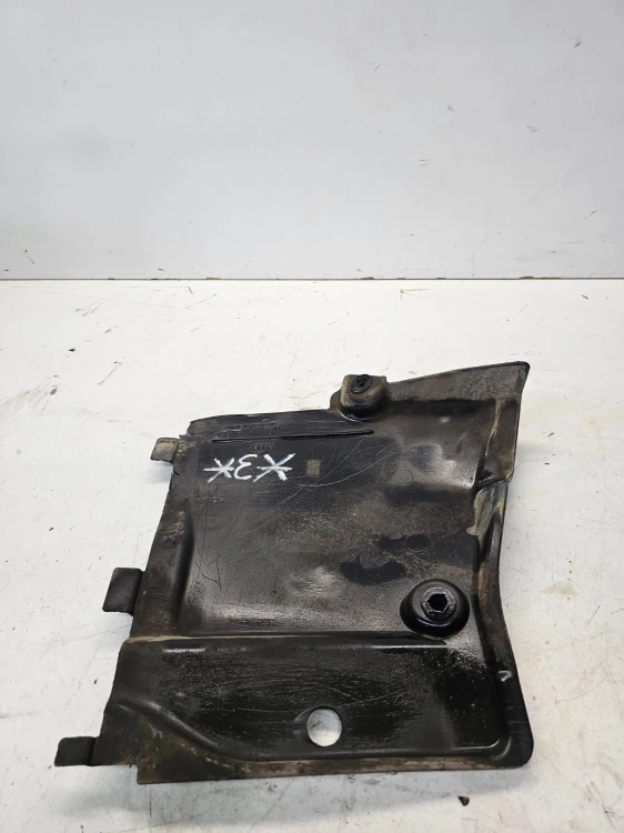 OSŁONA PODWOZIA PRZÓD AUDI A4 B9 8W0825202 *3*