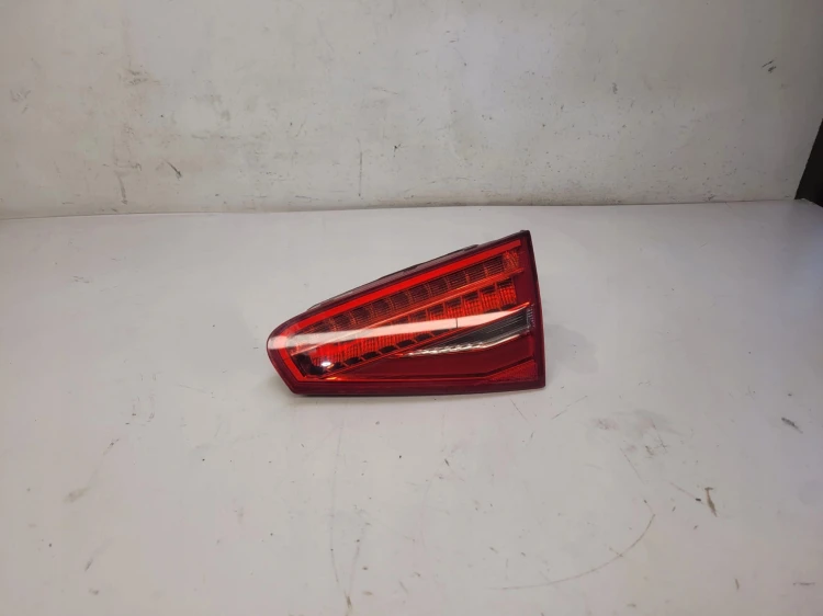 LAMPA PRAWY TYŁ LED AUDI A4 B8 LIFT 8K5945094AC