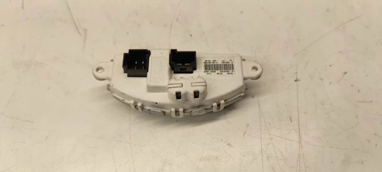REZYSTOR OPORNIK DMUCHAWY AUDI A3 8V 5Q0907521C