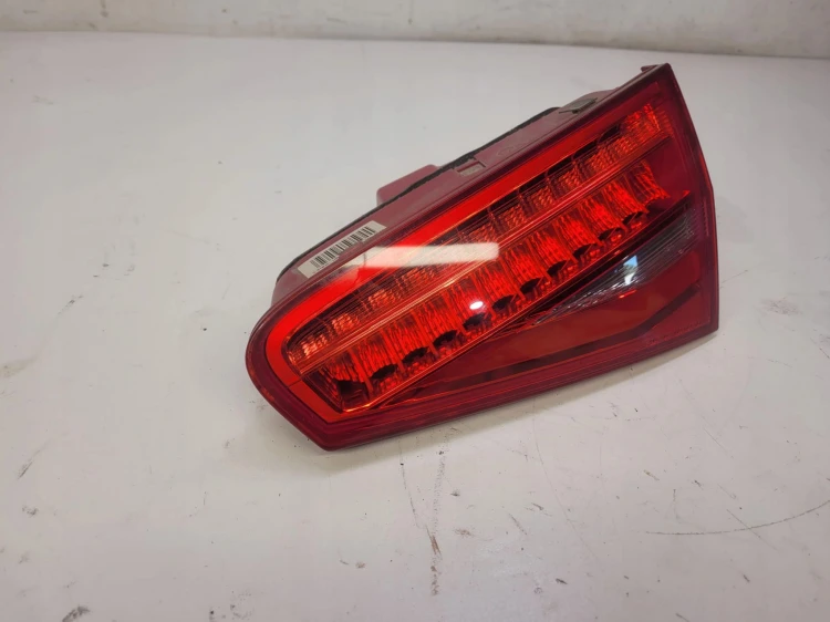 LAMPA PRAWY TYŁ LED AUDI A4 B8 LIFT 8K5945094AC