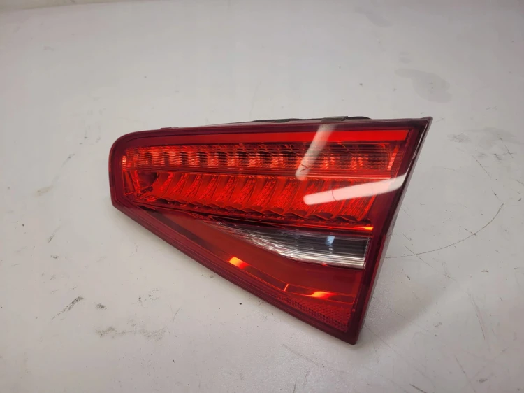 LAMPA PRAWY TYŁ LED AUDI A4 B8 LIFT 8K5945094AC