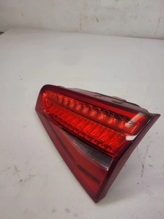 LAMPA PRAWY TYŁ LED AUDI A4 B8 LIFT 8K5945094AC