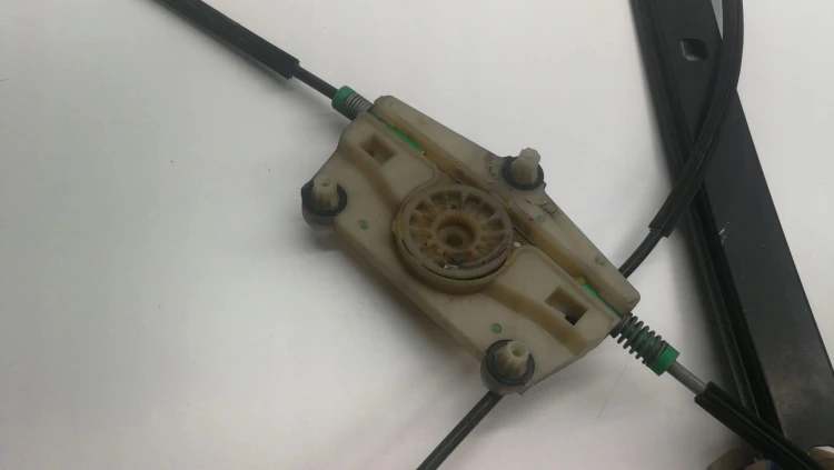 MECHANIZM SZYBY LEWY PRZÓD AUDI Q7 4L 4L0837461