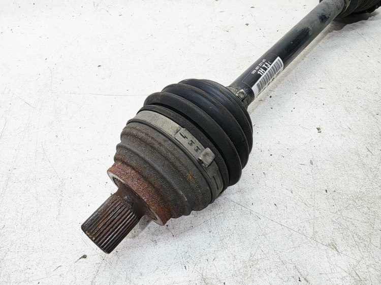 PÓŁOŚ LEWA KRÓTKA AUDI A3 8P VOLKSWAGEN SEAT SKODA 1.4 TFSI 1K0407271HT