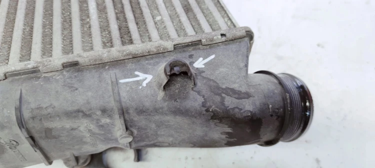CHŁODNICA INTERCOOLER AUDI A4 B7 8E0145805AA