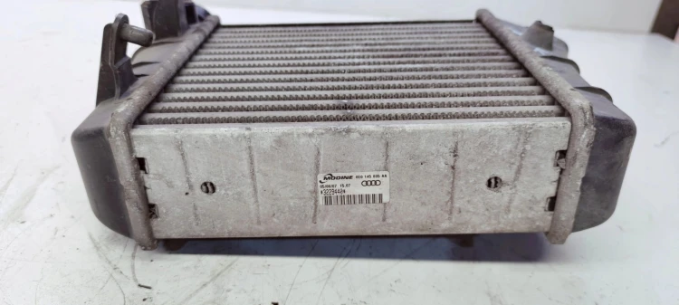CHŁODNICA INTERCOOLER AUDI A4 B7 8E0145805AA