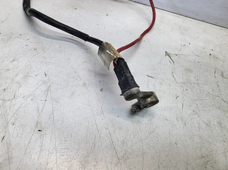 PRZEWÓD KABEL PLUSOWY AKUMULATORA AUDI A3 8P 1.4 TFSI 1K0971228N