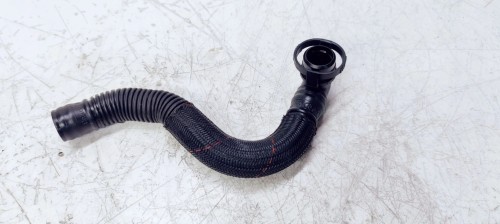 RURA PRZEWÓD ODMY AUDI A3 A4 A5 1.8TFSI 06K103213A