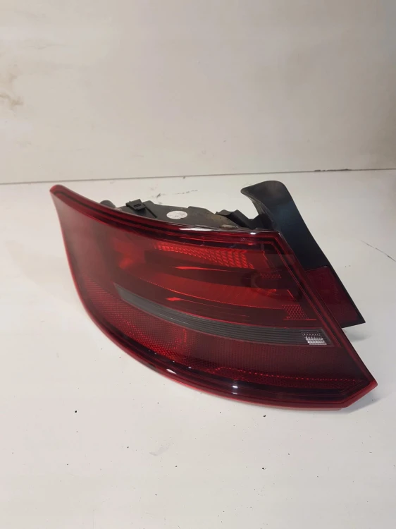 LAMPA LEWY TYŁ AUDI A3 8V SPORTBACK 8V4945095C