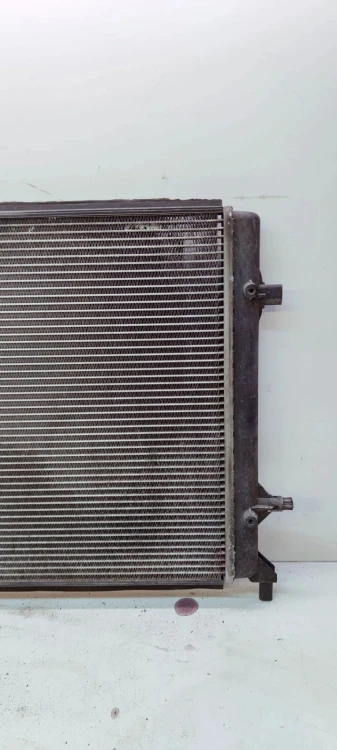 CHŁODNICA WODY AUDI A3 8P VOLKSWAGEN SEAT SKODA 1K0121251E