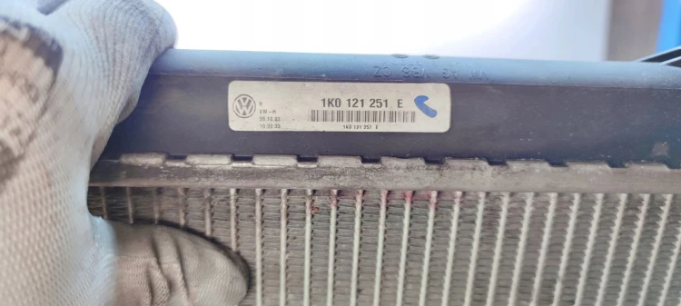 CHŁODNICA WODY AUDI A3 8P VOLKSWAGEN SEAT SKODA 1K0121251E