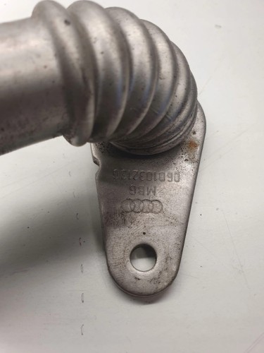 RURA RURKA SPALIN EGR AUDI 2.0 TFSI 06D103213G