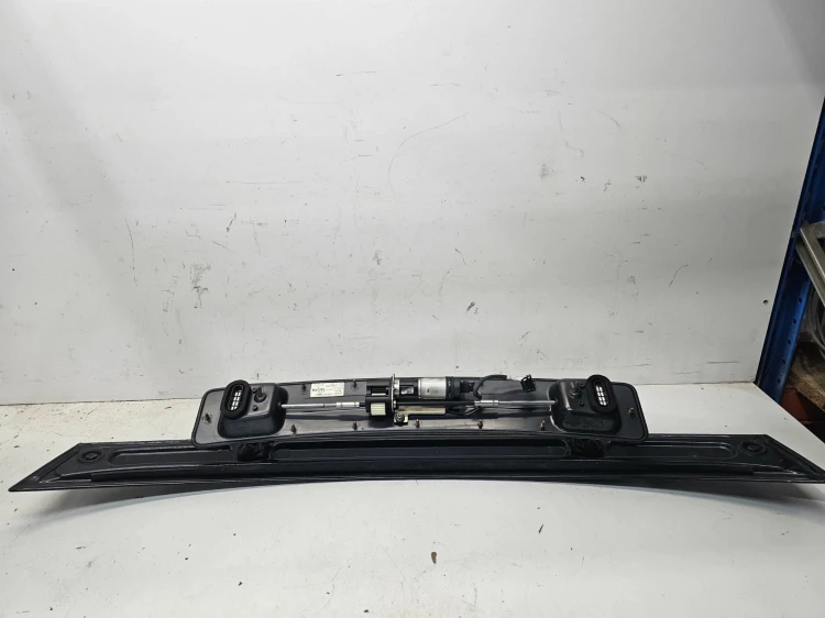 LOTKA SPOILER KLAPY TYŁ S LINE AUDI A7 4G S-LINE LX7U 4G8827948D
