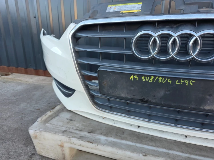 ZDERZAK PRZÓD KOMPLETNY AUDI A3 8V 3-DRZWI SPORTBACK LY9K 2011-2015 !!!