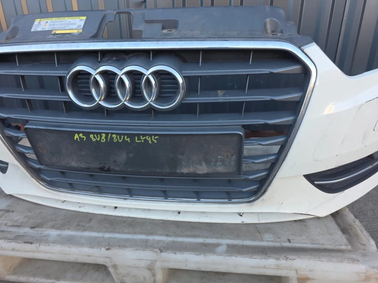 ZDERZAK PRZÓD KOMPLETNY AUDI A3 8V 3-DRZWI SPORTBACK LY9K 2011-2015 !!!