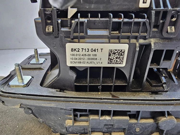 WYBIERAK BIEGÓW LEWAREK AUDI A4 B8 LIFT 8K2713041T