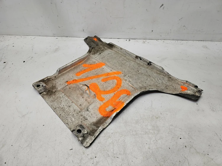 OSŁONA PODWOZIA ŚRODEK AUDI Q5 FY 80A825209D 1/26