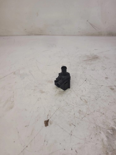 DODATKOWA POMPA WODY AUDI A4 A5 A6 A7 06H121601K