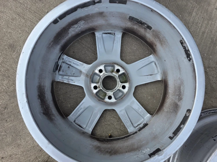 FELGI FELGA KOMPLET VW SKODA AUDI A3 A4 A6 7.5J R18 ET54 8P0601025S 21/26