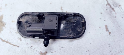 DYSZA SPRYSKIWACZA LEWA AUDI A7 4G8955987