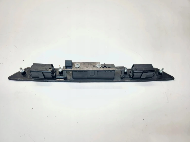 BLENDA PODŚWIETLENIE TABLICY REJ. AUDI A3 8P A4 B7 A6 C6 8P4827574 2/25