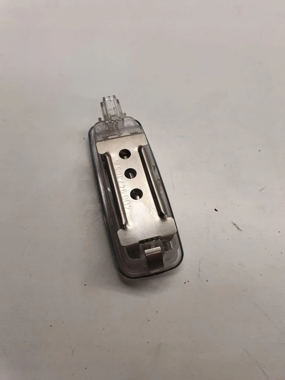 LAMPKA OŚWIETLENIE KABINY AUDI A3 A4 A6 4E0947105
