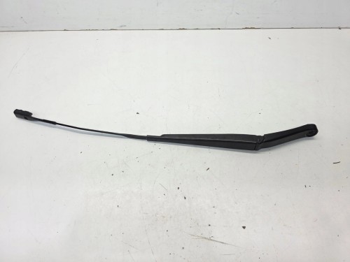 RAMIĘ WYCIERACZKI PRAWE AUDI Q5 FY 80B955408