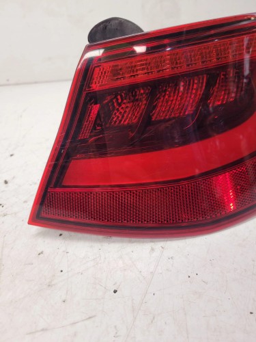 LAMPA PRAWY TYŁ AUDI A3 8V 3 DRZWI 8V3945096B LED