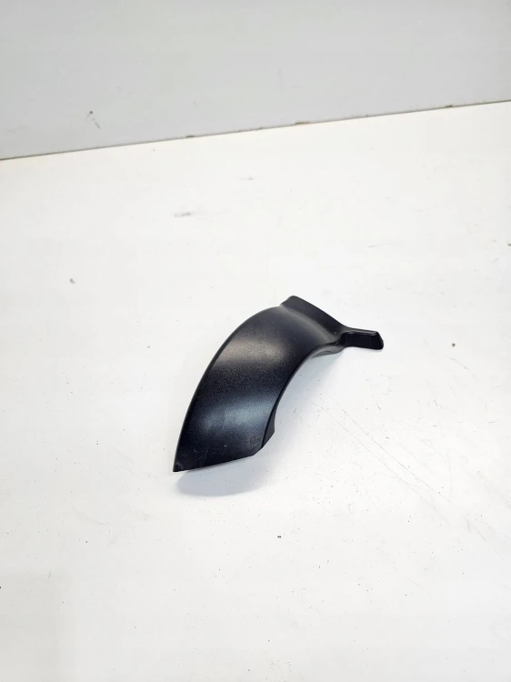 OSŁONA ZAŚLEPKA ZAWIASU LEWY TYŁ AUDI Q5 8R 8R0827279
