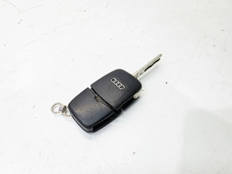 KLUCZYK PILOT SCYZORYK AUDI A3 8P 8P0837231 434MHZ