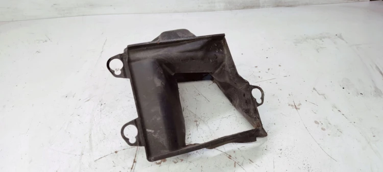 KIEROWNICA POWIETRZA AUDI A6 C6 LIFT 4F0145333M