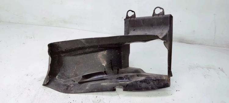 KIEROWNICA POWIETRZA AUDI A6 C6 LIFT 4F0145333M