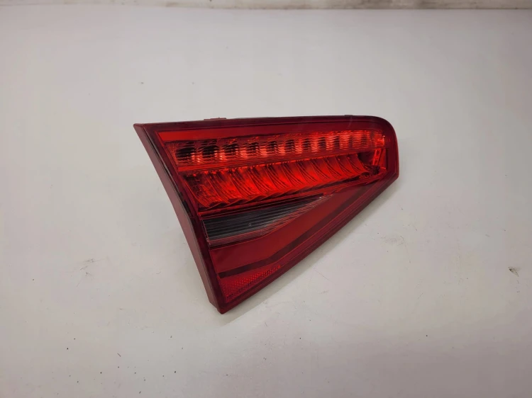 LAMPA LEWY TYŁ LED AUDI A4 B8 LIFT 8K5945093AC