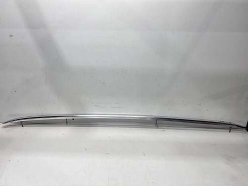 RELING DACHOWY CHROM LEWY AUDI A4 B9 AVANT 8W9860021D
