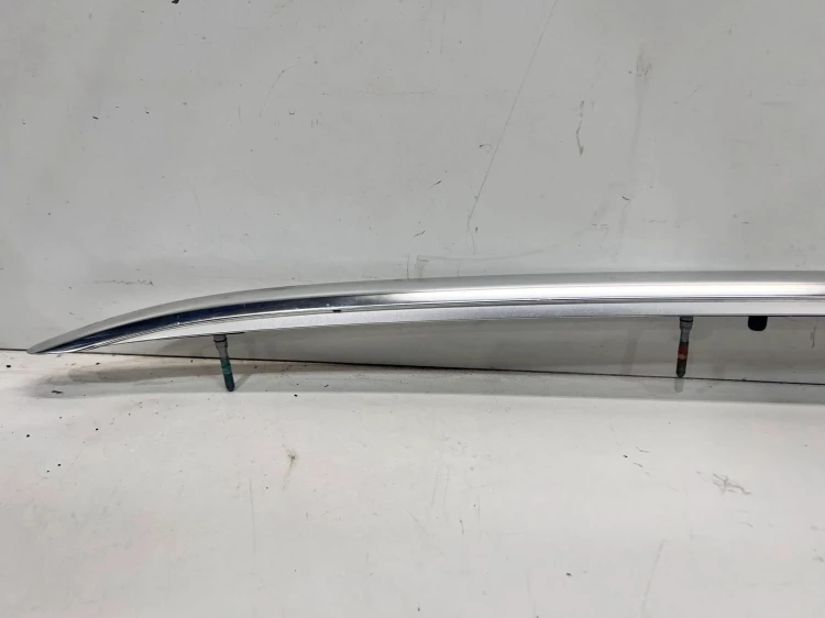 RELING DACHOWY CHROM LEWY AUDI A4 B9 AVANT 8W9860021D