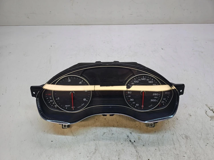 LICZNIK ZEGARY AUDI A6 C7 LIFT A7 3.0 TDI 4G8920934H