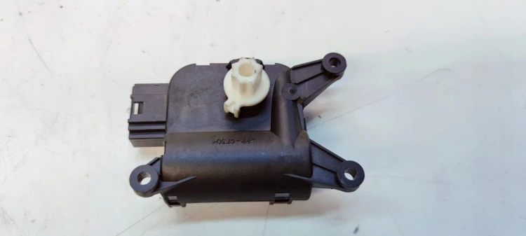 SILNICZEK NAGRZEWNICY AUDI A3 8P VOLKSWAGEN SEAT SKODA 1K0907511
