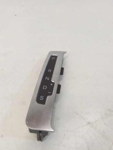 PANEL WYŚWIETLACZ WYBIERAKA AUDI A6 C6 4F1713463B