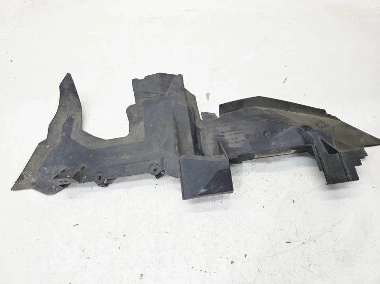KIEROWNICA POWIETRZA PRAWA AUDI Q7 4L 4L0121284A