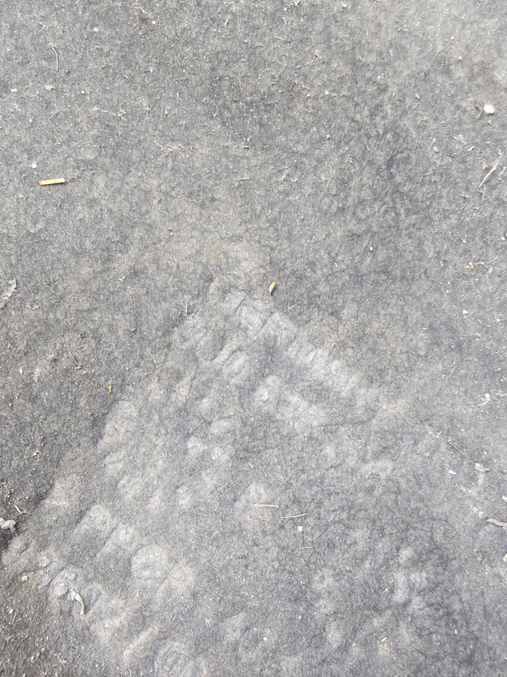 OSŁONA PODWOZIA ŚRODKOWA PRAWA DUŻA AUDI Q3 8U 8U0825208