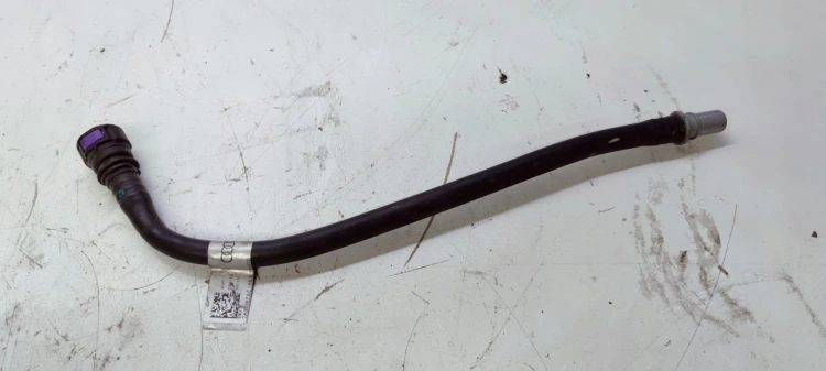 WĄŻ PRZEWÓD ADBLUE AUDI A4 B8 A5 LIFT 8K0131967D