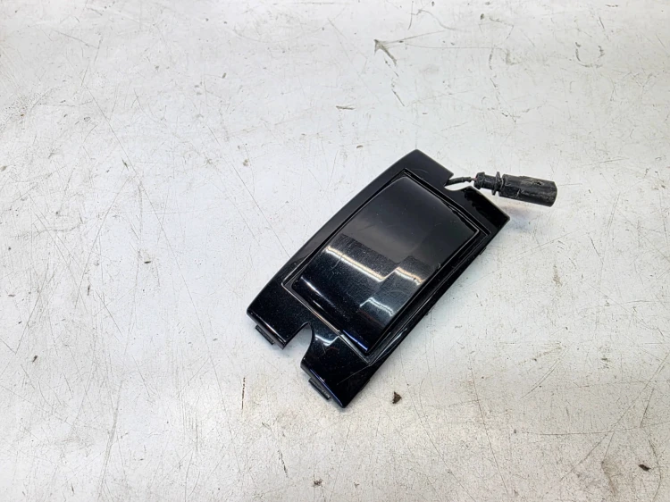 ZAŚLEPKA OBUDOWA LASERA RADARU AUDI A6 C8 4K0853631