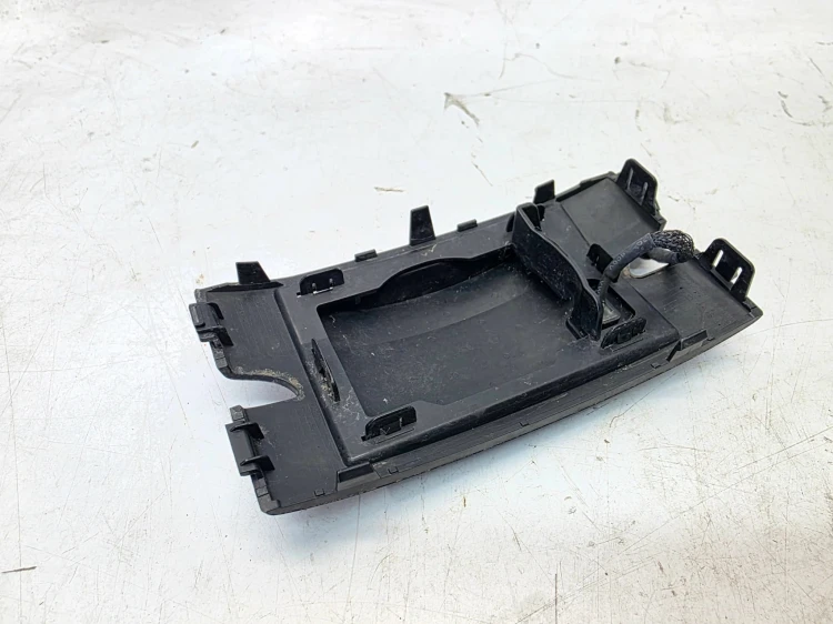 ZAŚLEPKA OBUDOWA LASERA RADARU AUDI A6 C8 4K0853631