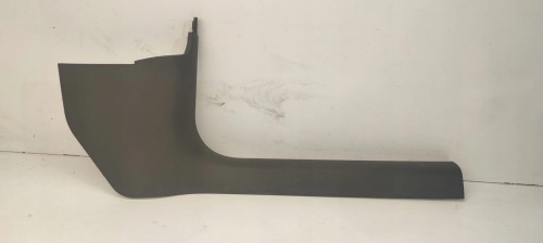 OSŁONA PROGU PRAWA AUDI A4 B8 8K1867272B
