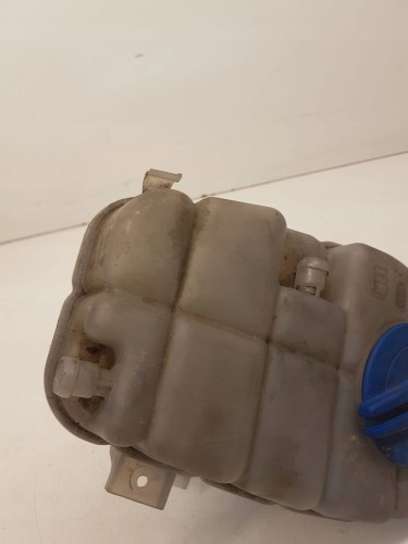 ZBIORNICZEK WYRÓWNAWCZY AUDI A6 C7 A7 4G0121403D
