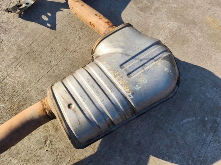 TŁUMIK WYDECH KOMPLET AUDI A4 B9 A5 8W 2.0 TDI 8W0253411Q 8W0253611D